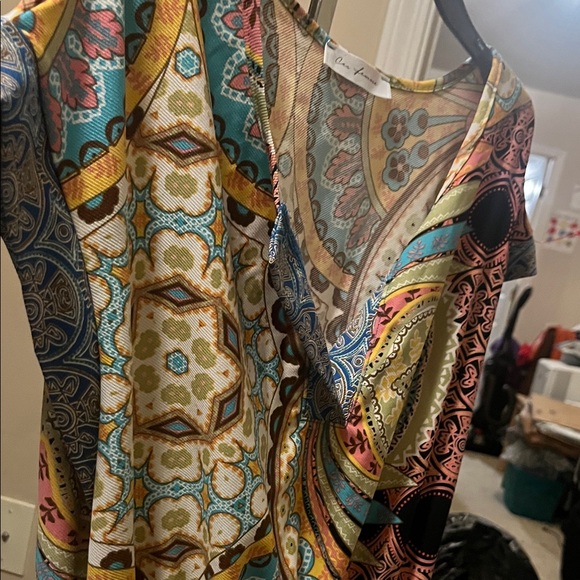 Ces Femme Vibrant Patterned Halter Midi Dress - Picture 4 of 6